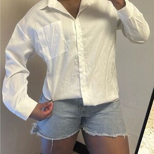 White Button-Up oversized Shirt